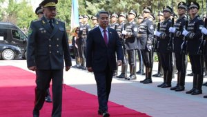 South Korea's Defence Minister visits Uzbekistan