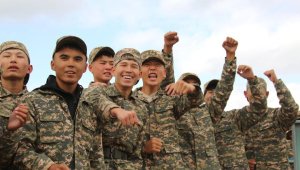 Kazakhstan's Ministry of Defense Discusses Military-Patriotic Education