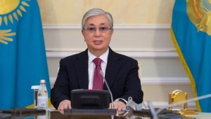 Tokayev Congratulates Kazakhs on the Day of the Republic