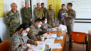 Military Diplomacy: Military Attachés Meet Peacekeepers